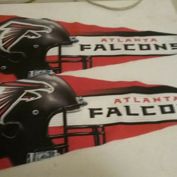 FALCONS. FLAGS - Picture 1 of 1
